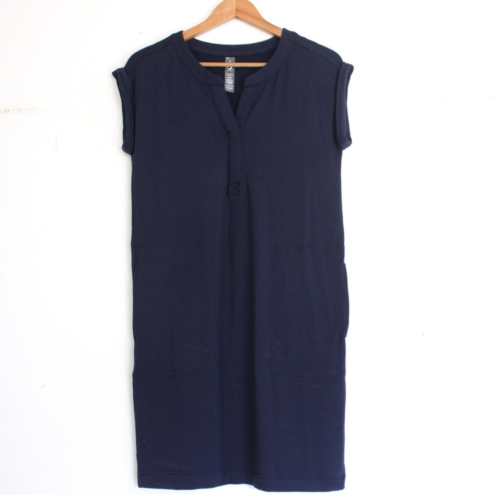Lou & Grey Signaturesoft Henley Dress